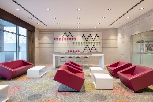Holiday Inn Doha - The Business Park image 8
